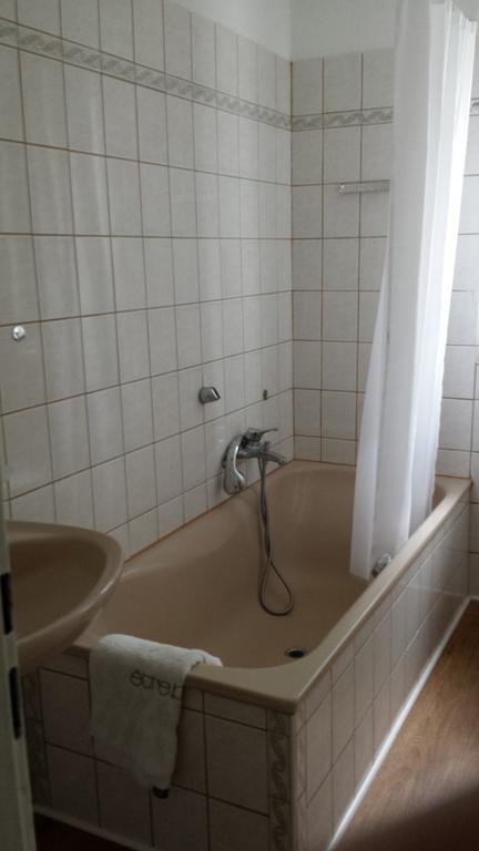 Konstanz Naehe, Ruhiges 4-Zim-Wohnung Bis 8 Personen Kreuzlingen Pokoj fotografie